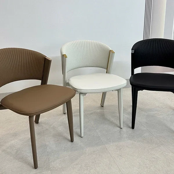 Ghế ăn nhập khẩu Ariston