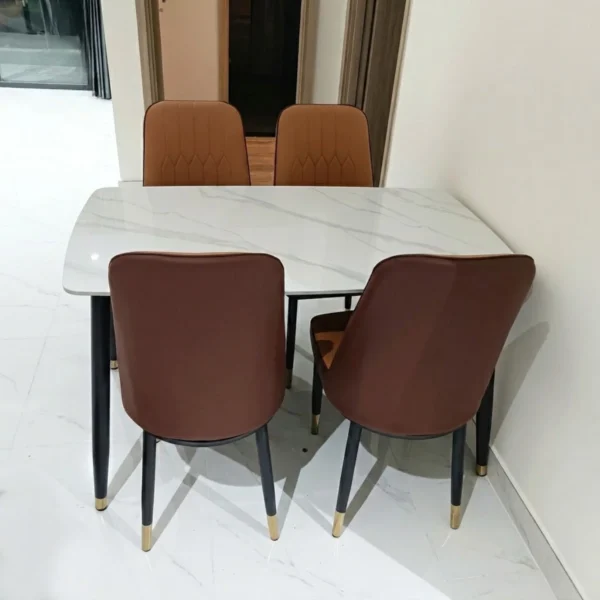 Bàn ăn mặt đá ceramic chân côn ghế Monet