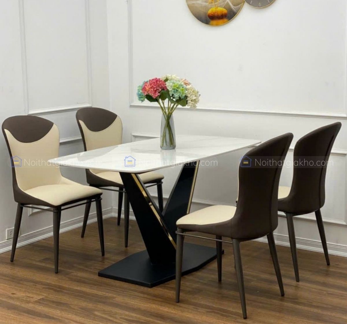 Bàn ăn mặt đá Ceramic chân V kết hợp ghế Hat