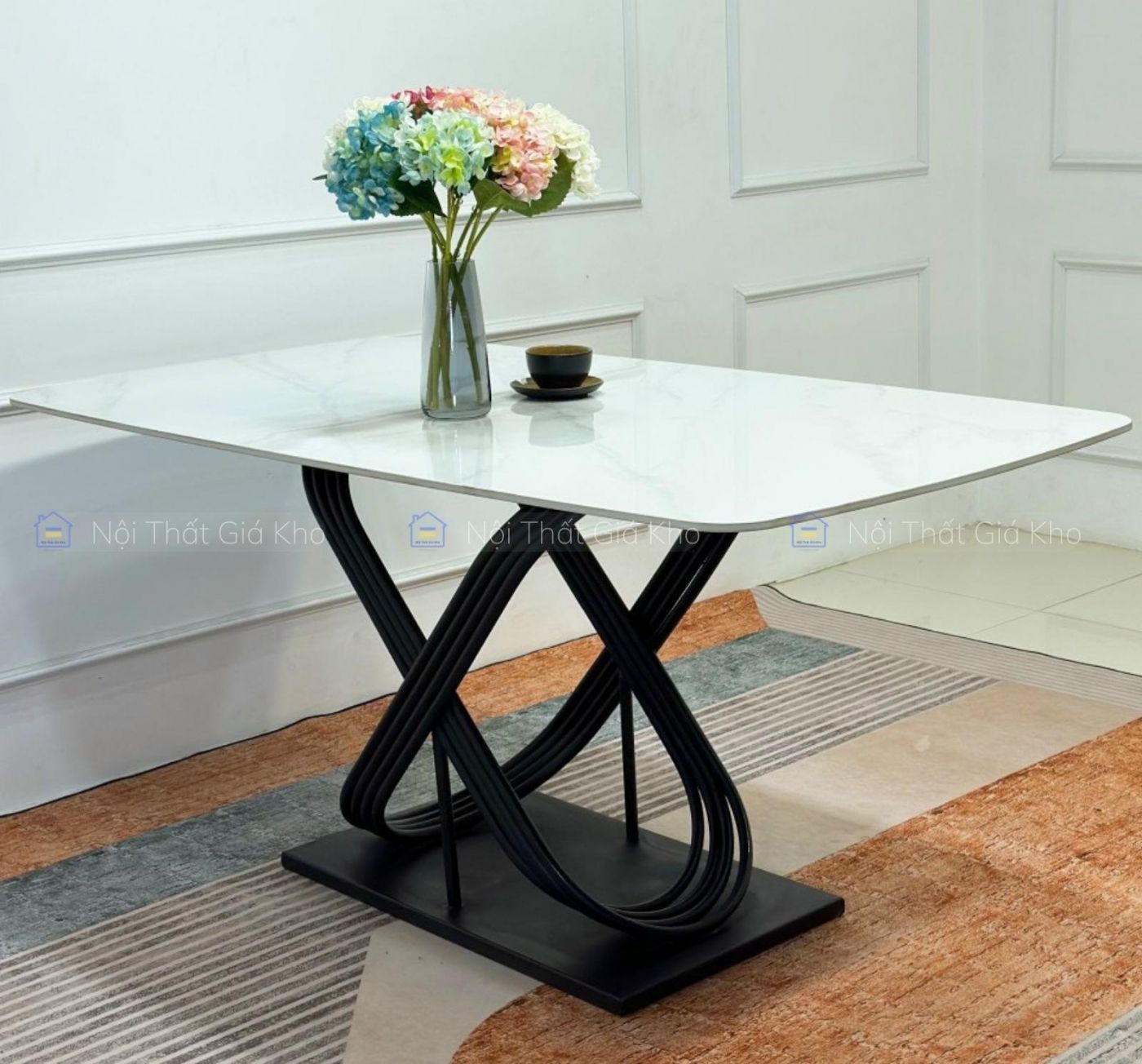 Bàn ăn mặt đá nhập khẩu 1m4, 1m6, 1m8