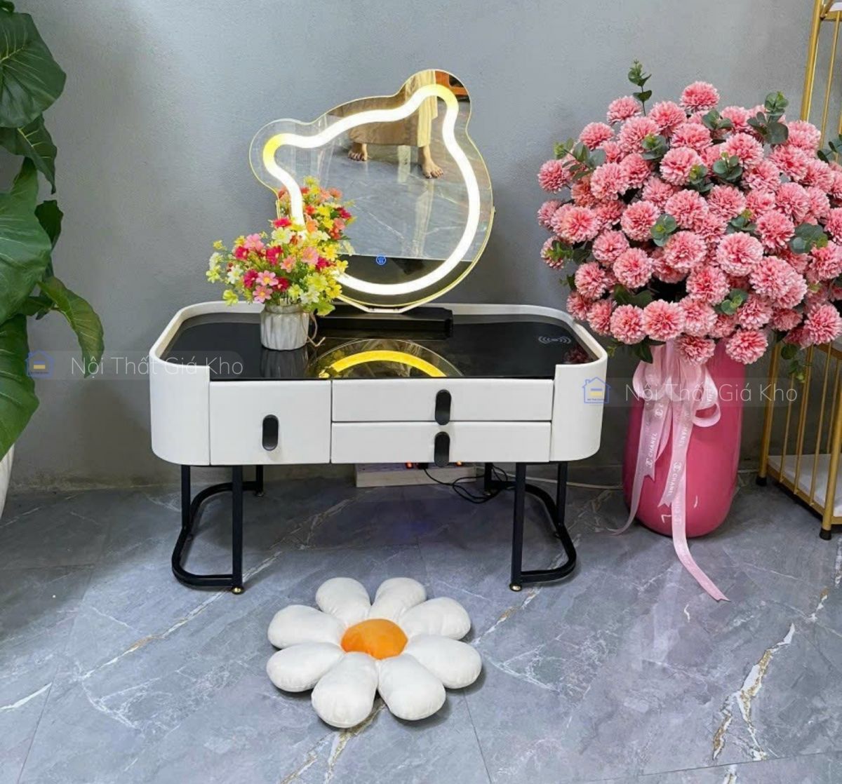 Bàn trang điểm giá rẻ