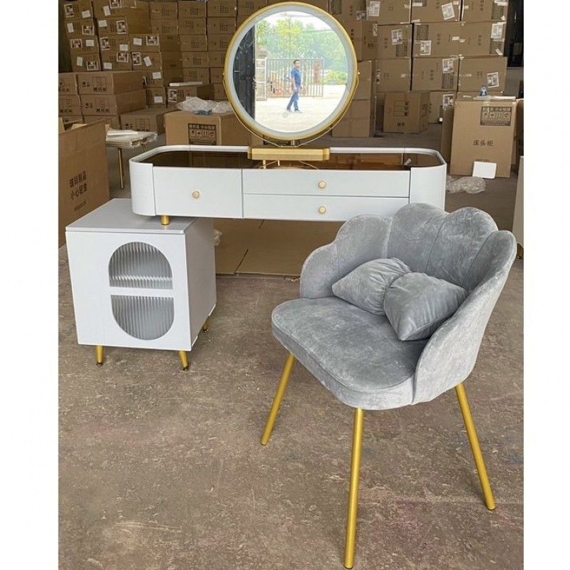Bàn trang điểm nhập khẩu hiện đại GK17