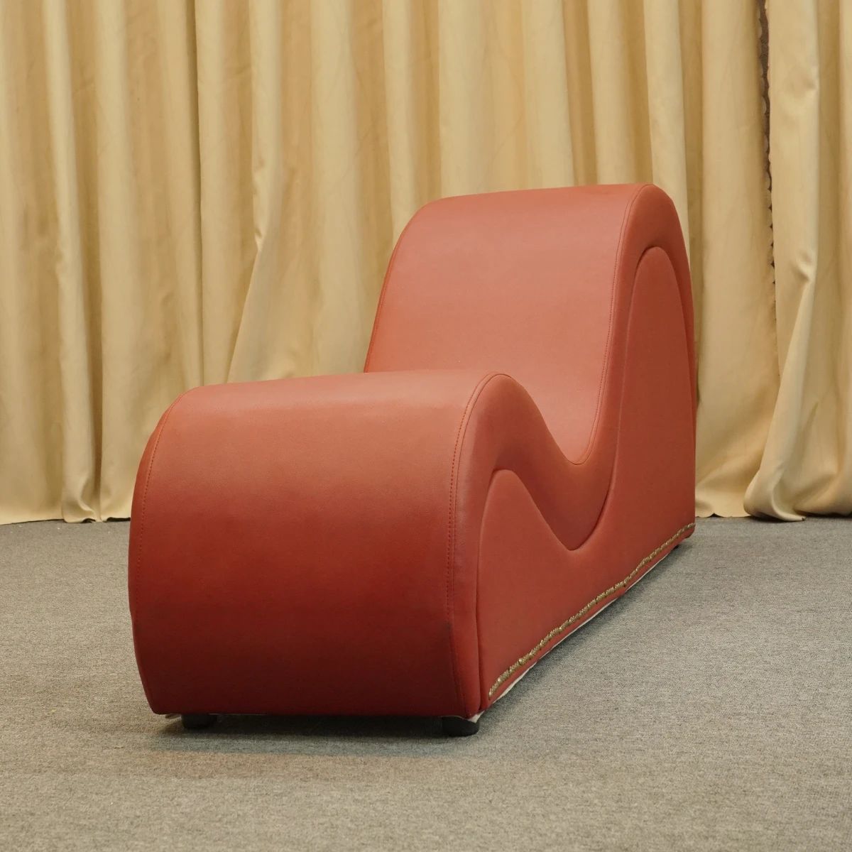 Ghế sofa tình yêu Adora