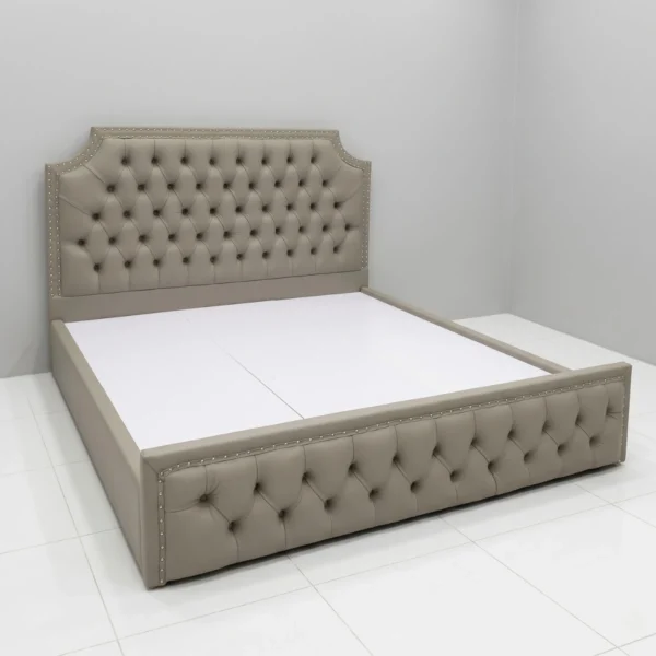 Giường bọc nệm Adora GK02