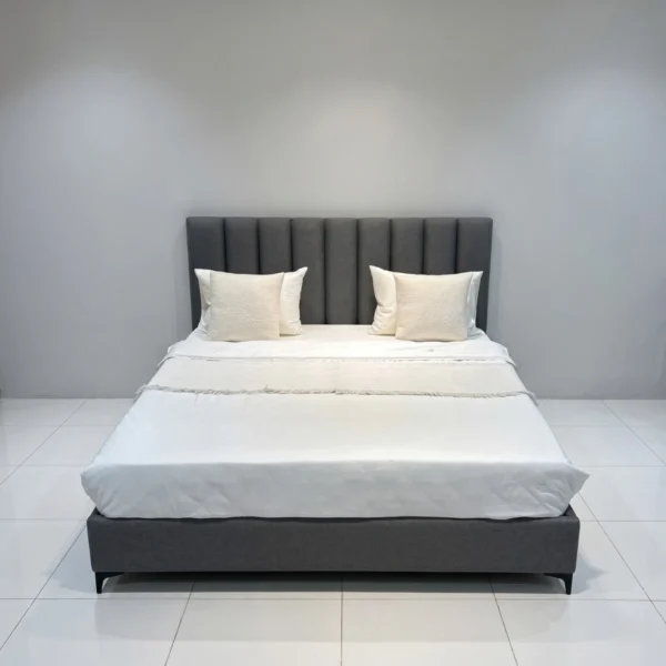 Giường bọc nệm Adora TL03