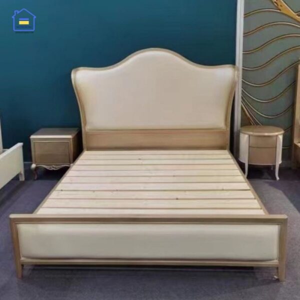 Giường bọc nệm hoàng gia GN03