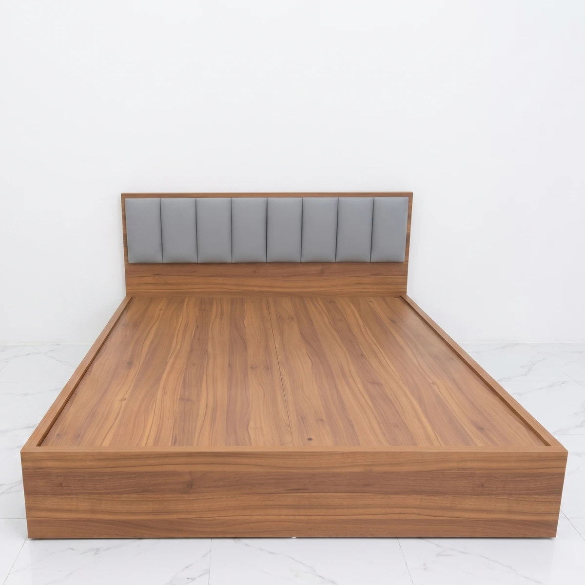 Giường gỗ MDF bọc nệm Adora