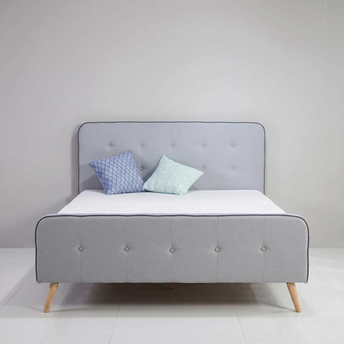 Giường ngủ bọc vải Scandinavian 1m6x2m